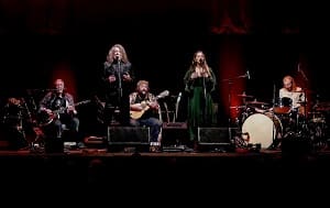 Роберт Плант &laquo;Saving Grace&raquo...
