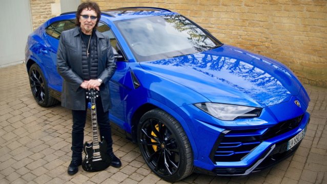 Tony Iommi признался в любви к суперкарам
Tony...