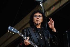 Превью новости Как Tony Iommi придумал рифф "Paranoid"